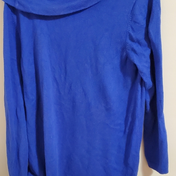 Chico's size 2 blue sweater - Picture 2 of 4